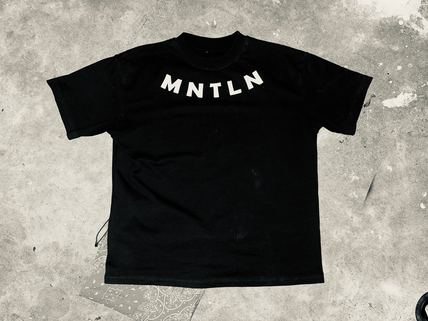 “MNTLN”